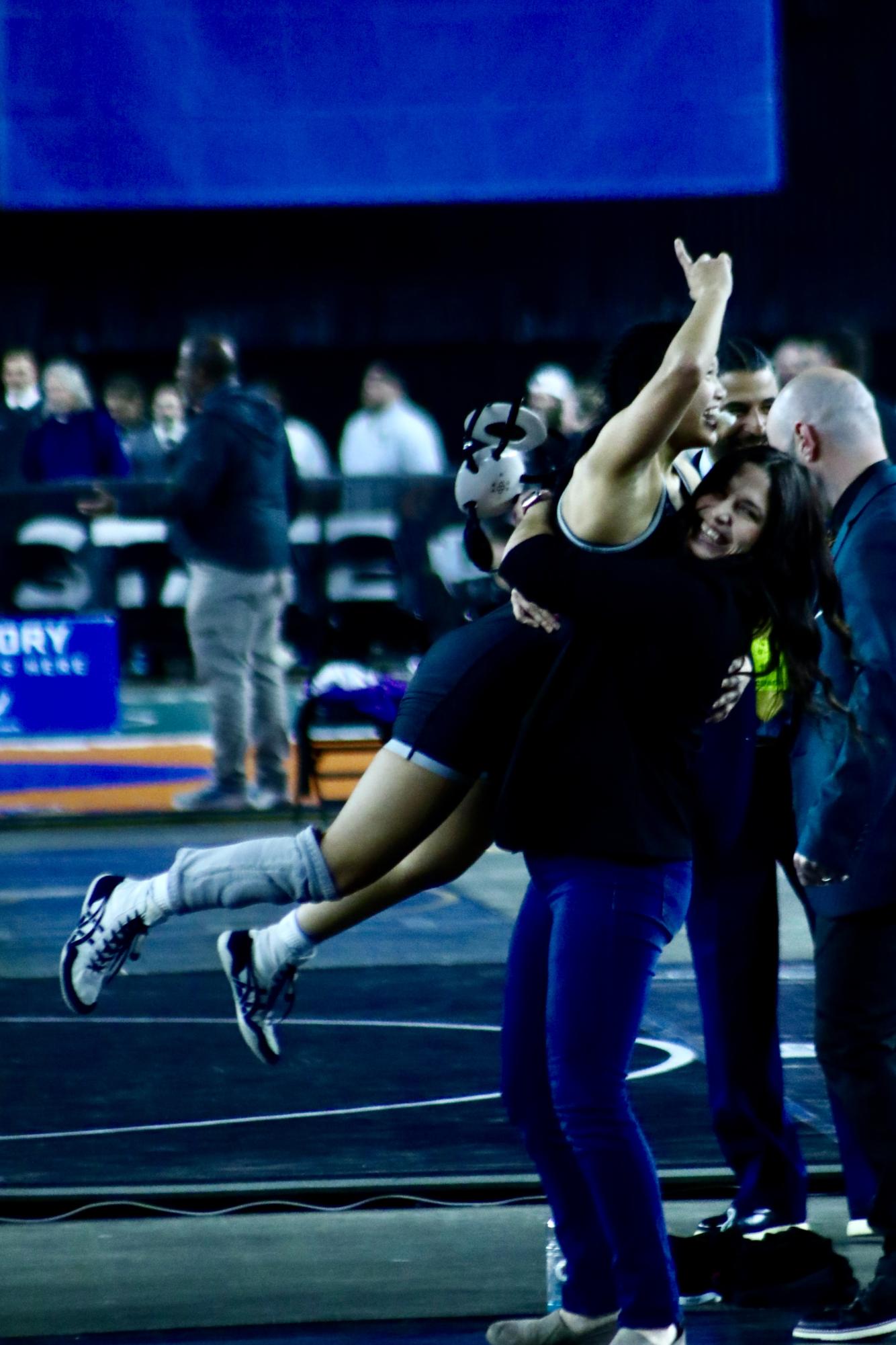 Elise Albeso won a state championship for Emerald Ridge on Friday night in the Tacoma Dome.